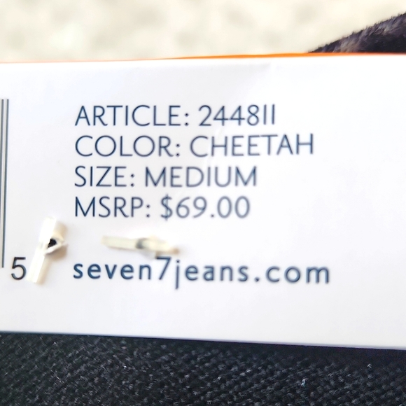 SEVEN7 VELOUR LEGGING CHEETAH PRINT SIZE M NEW WITH TAGS - Picture 12 of 14